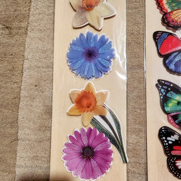 x2 Crafter's Square Stickers Autocollant Butterflies & Flowers Large Bundle lot - Picture 12 of 16
